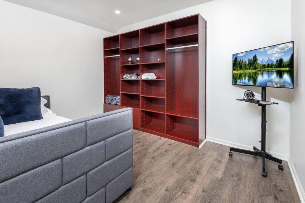Appartement Chic And Spacious 3br Gem In La *